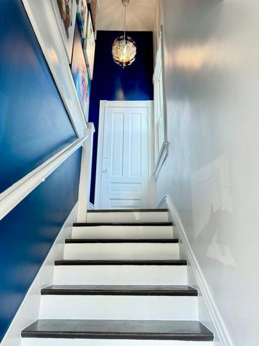Brand New! Walk To + 12 Mins To Derby! * Louisville